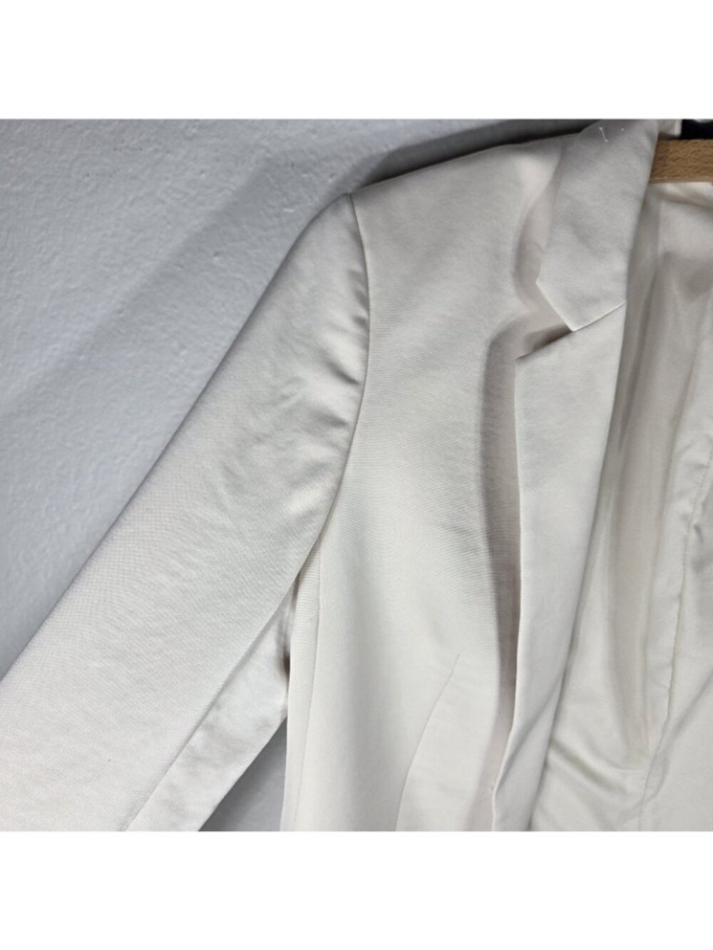 Express Womens Cream Long Blazer Open Front Size S Jacket Long Sleeve - Picture 9 of 16